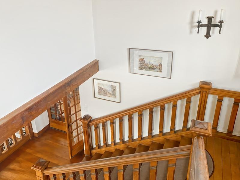 Maison bourgeoise - 388 m² - 11 pièces