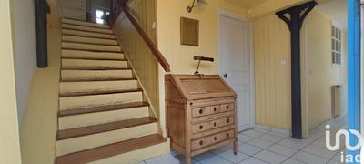 Maison - 343 m² - 10 pièces