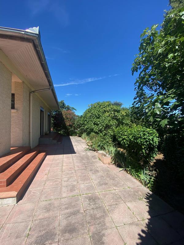 Maison traditionnelle - 137 m² - 5 pièces