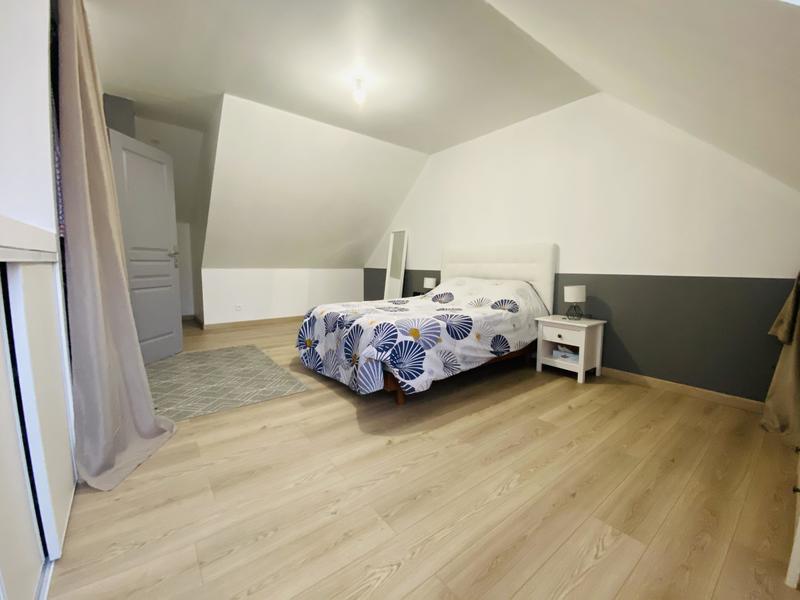 Maison - 140 m² - 5 pièces