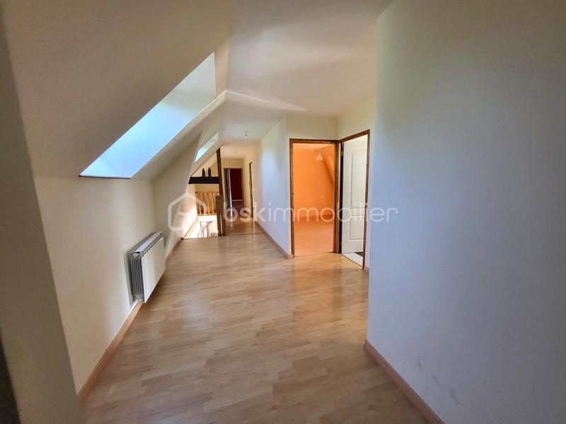 Maison de village - 220 m² - 6 pièces