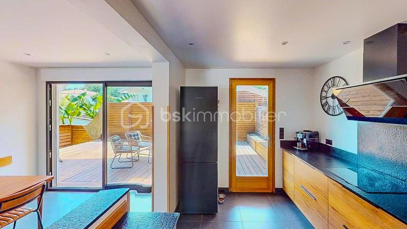 Maison - 140 m² - 7 pièces