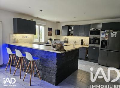 Maison - 163 m² - 7 pièces