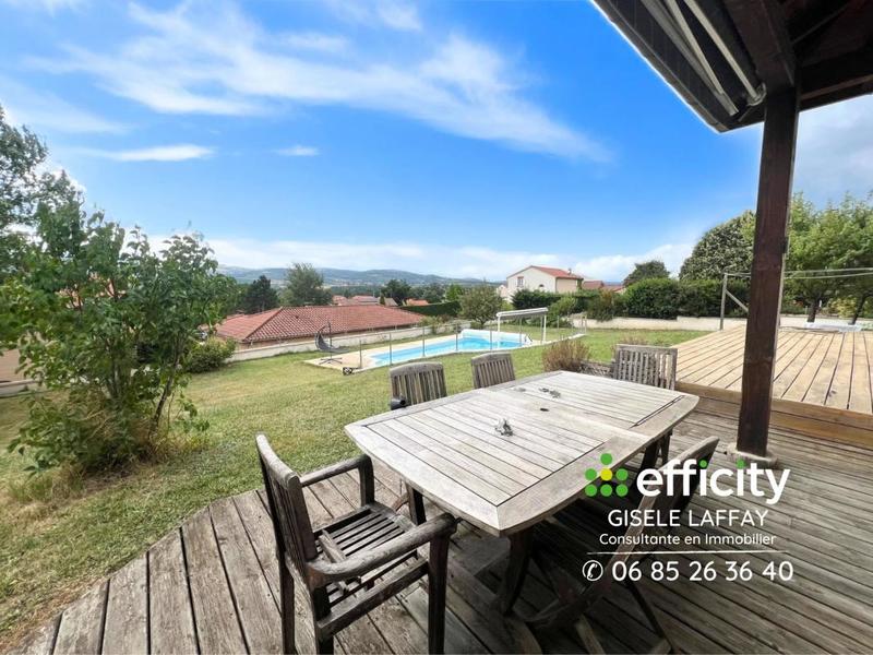 Maison - 128 m² - 5 pièces