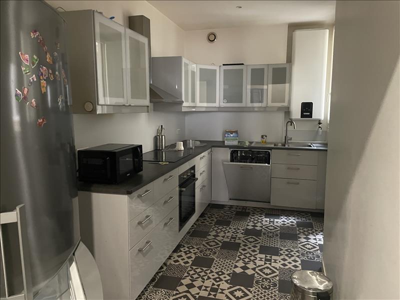 Appartement - 75 m² - 3 pièces