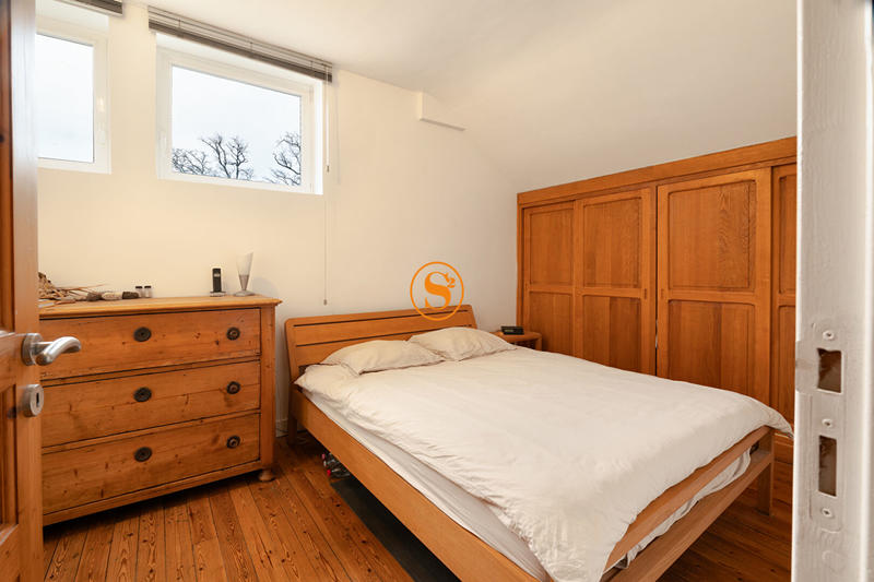 Maison - 182 m² - 8 pièces