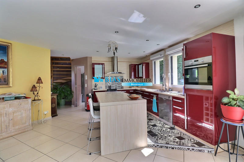 Maison contemporaine - 175 m² - 7 pièces