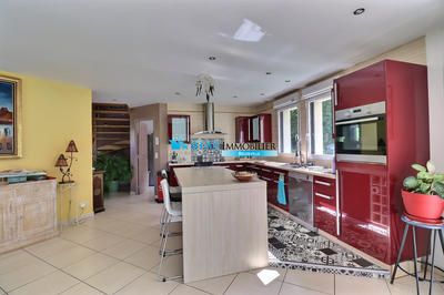 Maison contemporaine - 175 m² - 7 pièces