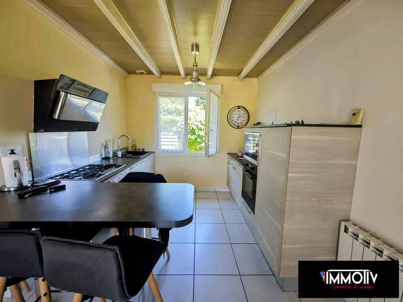 Maison - 92 m² - 5 pièces