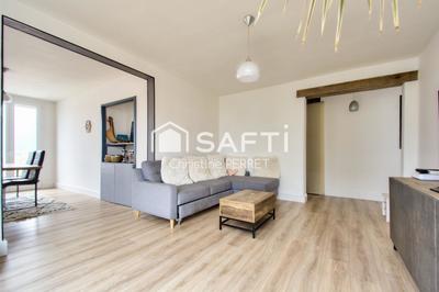 Appartement - 84 m² - 5 pièces