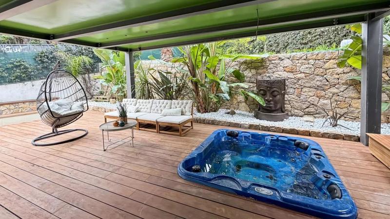 Villa - 170 m² - 6 pièces