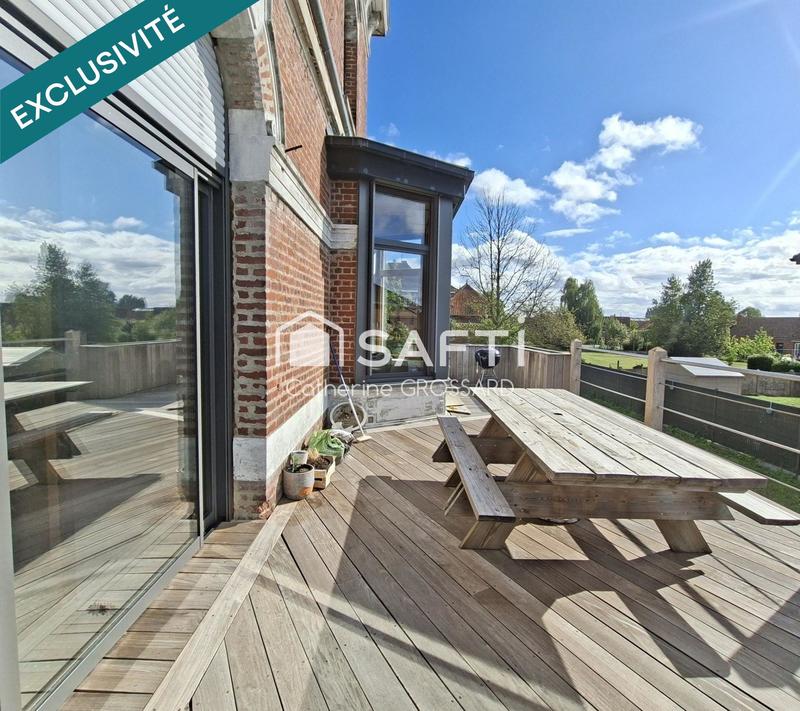 Maison - 300 m² - 10 pièces