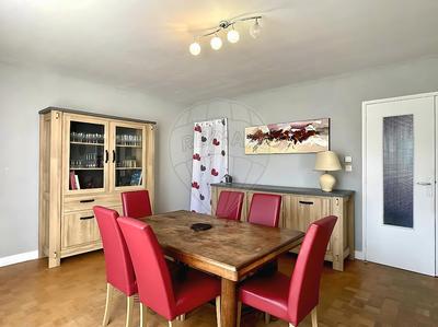 Maison - 142 m² - 5 pièces