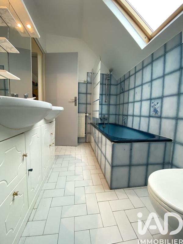 Maison - 98 m² - 6 pièces