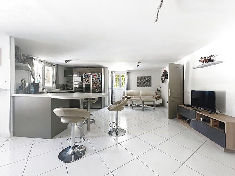 Maison - 160 m² - 7 pièces