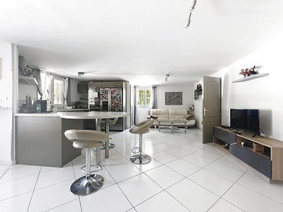 Maison - 160 m² - 7 pièces