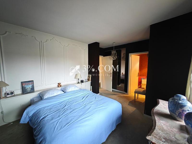 Maison - 293 m² - 12 pièces