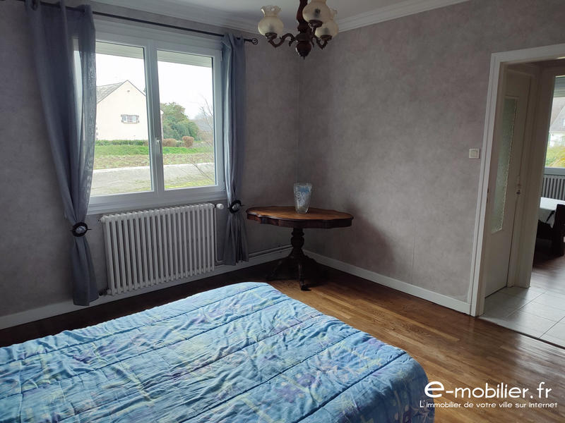 Maison - 120 m² - 8 pièces