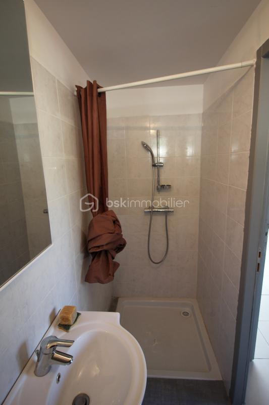 Maison traditionnelle - 171 m² - 7 pièces