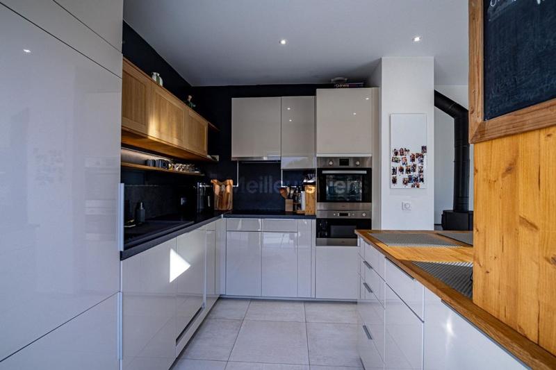 Villa - 188 m² - 8 pièces