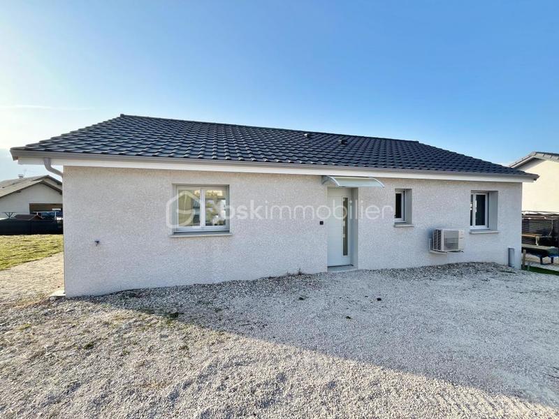 Pavillon - 94 m² - 4 pièces