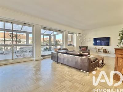 Appartement - 143 m² - 5 pièces