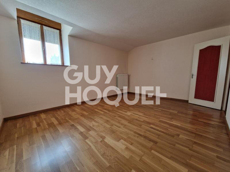 Maison - 208 m² - 8 pièces