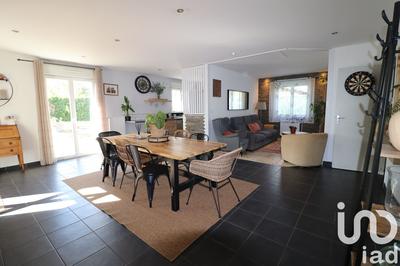 Maison - 104 m² - 5 pièces