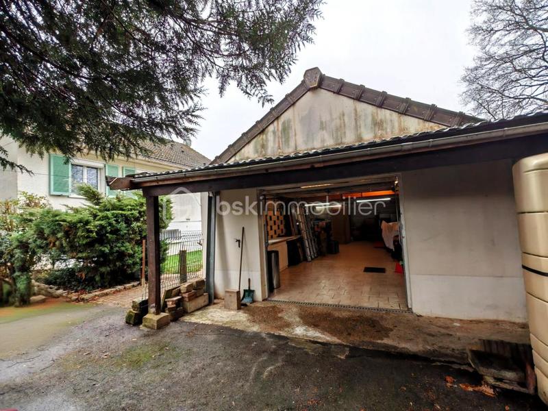 Maison - 104 m² - 5 pièces