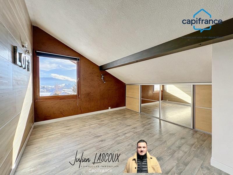 Maison - 272 m² - 10 pièces