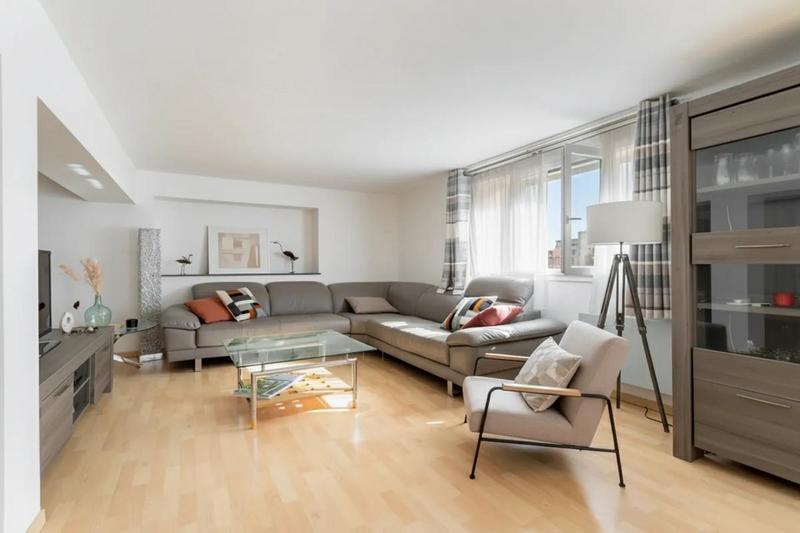 Appartement - 95 m² - 4 pièces