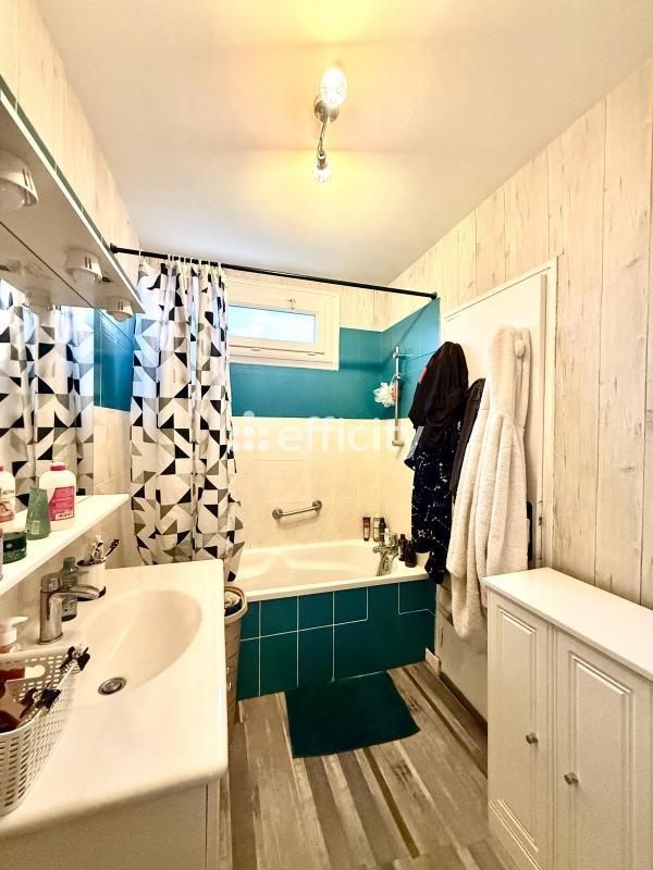 Appartement - 83 m² - 4 pièces