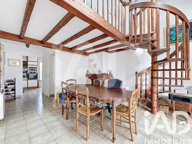 Appartement - 84 m² - 4 pièces