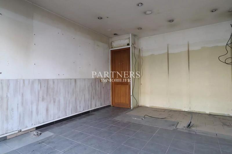 Magasins - 30 m² - 2 pièces