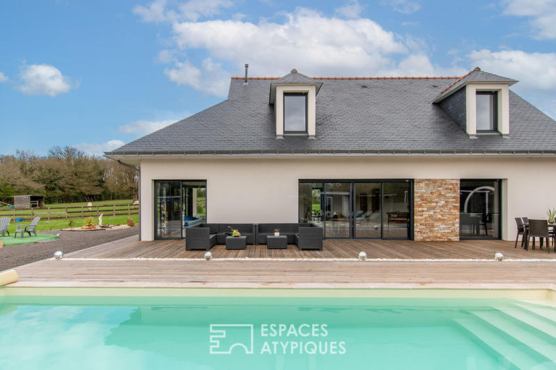 Maison - 196 m² - 7 pièces