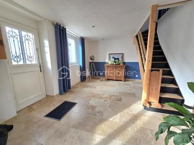 Maison - 195 m² - 6 pièces