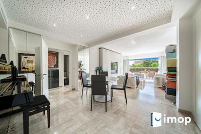 Appartement - 86 m² - 3 pièces