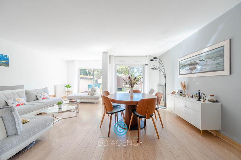 Appartement - 92 m² - 3 pièces