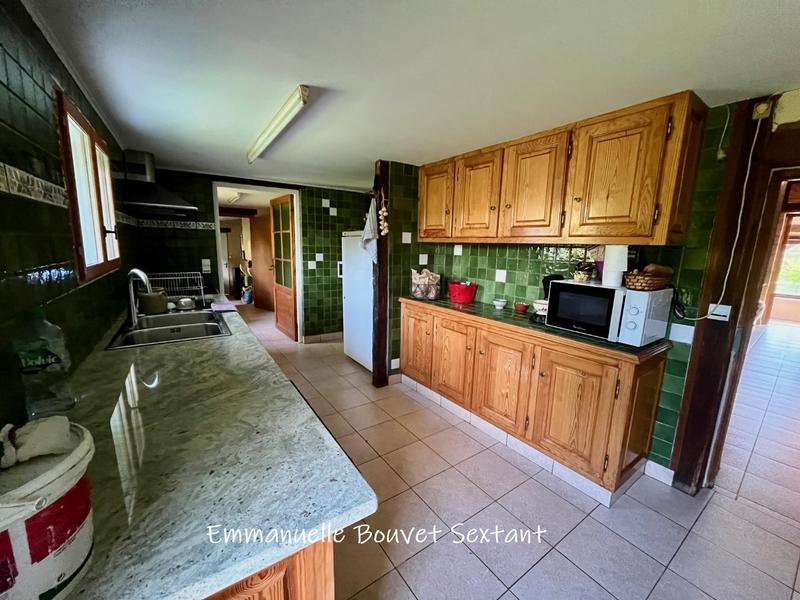 Longère - 260 m² - 8 pièces