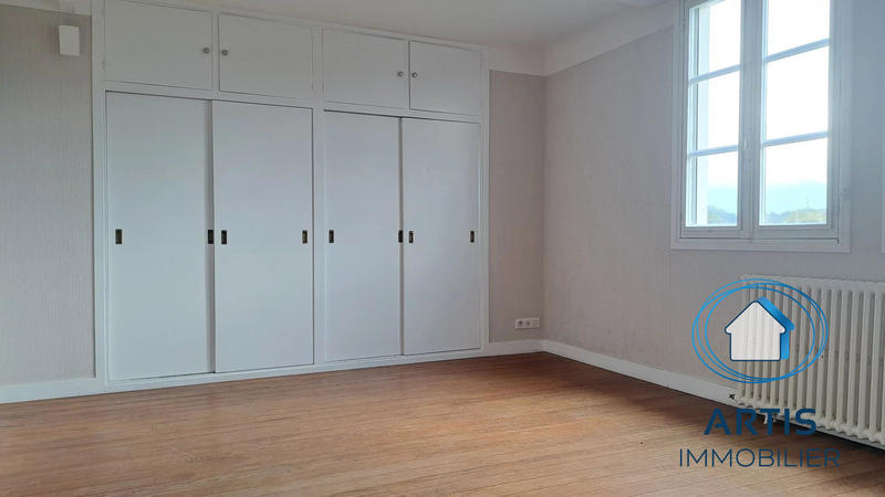 Maison - 176 m² - 4 pièces