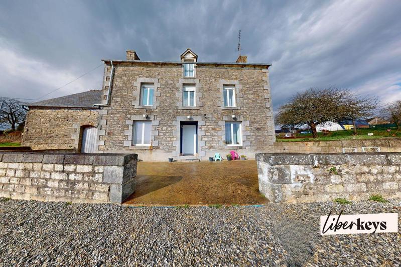 Maison en pierre - 88 m² - 4 pièces