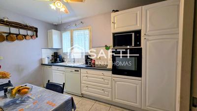 Maison - 95 m² - 4 pièces