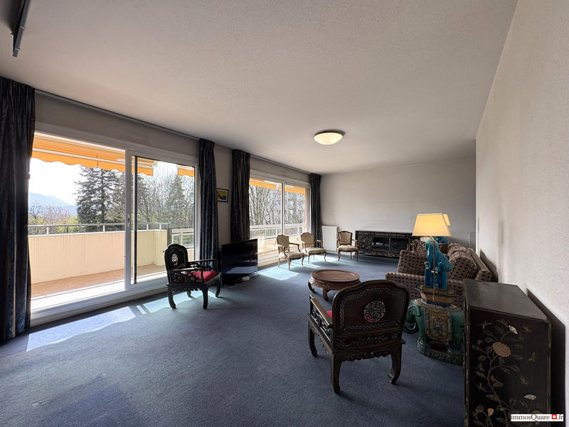 Appartement - 169 m² - 7 pièces