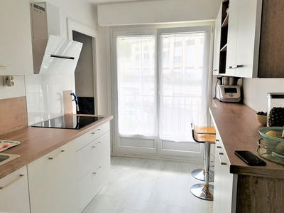 Appartement - 86 m² - 4 pièces