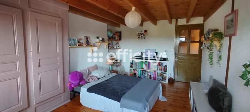 Maison - 110 m² - 6 pièces