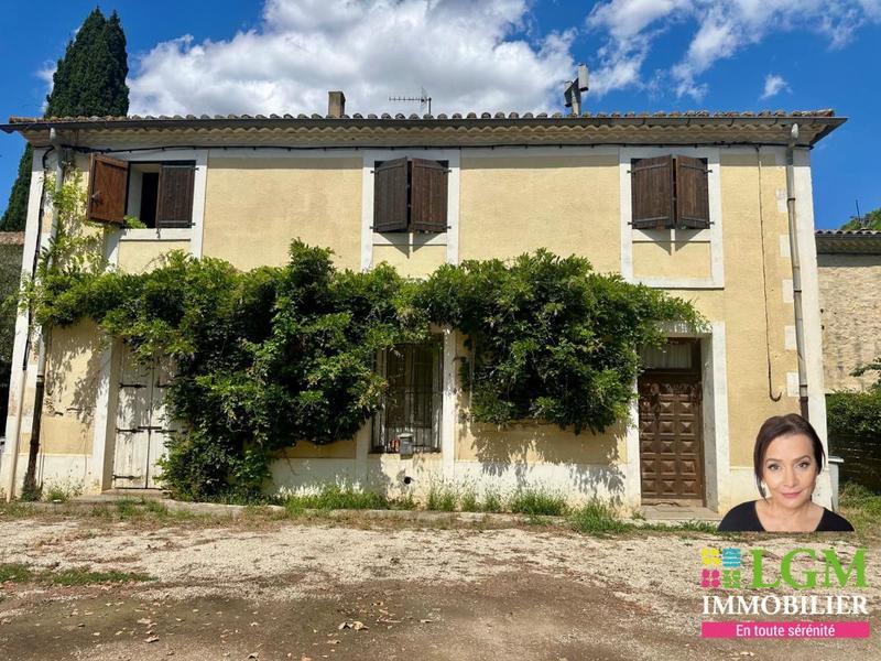 Mas - 300 m² - 8 pièces