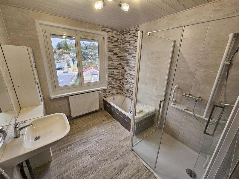 Maison - 117 m² - 7 pièces