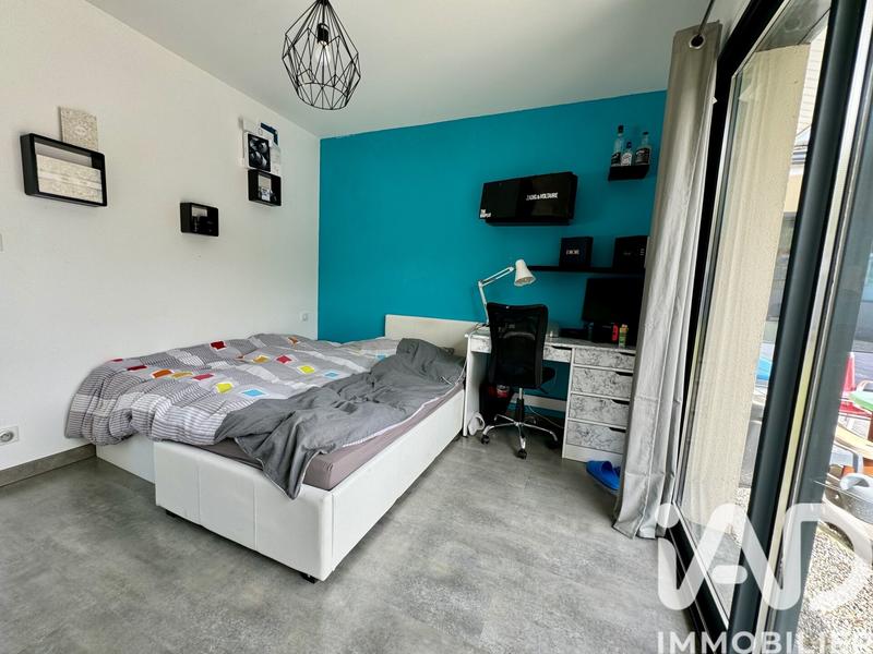 Maison - 218 m² - 7 pièces