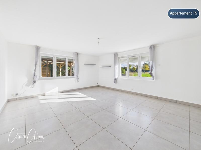 Immeuble - 320 m² - 11 pièces