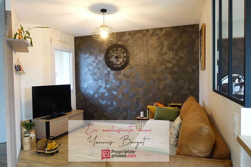 Maison - 90 m² - 5 pièces